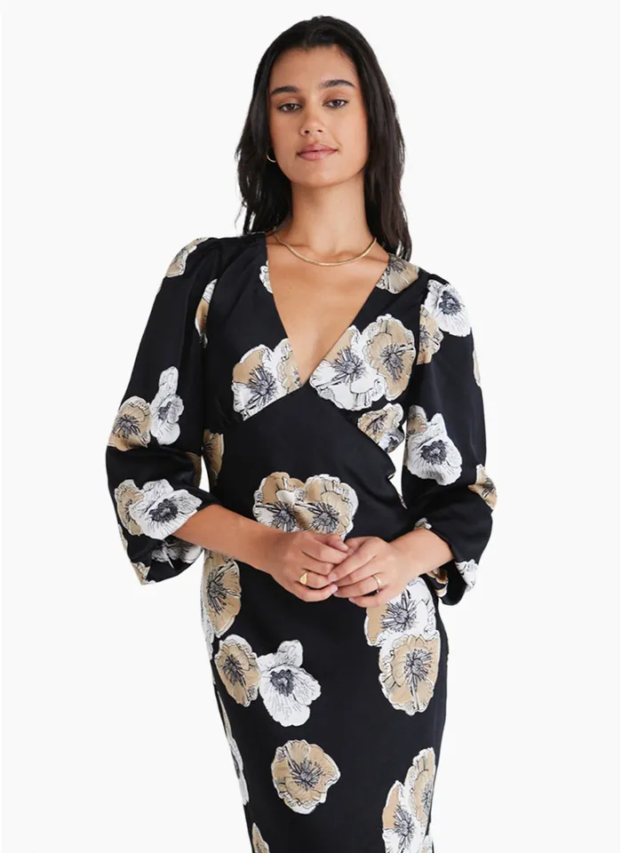 Among The Brave Phoenix Black Floral Satin Ls Bias Midi Dress / Black