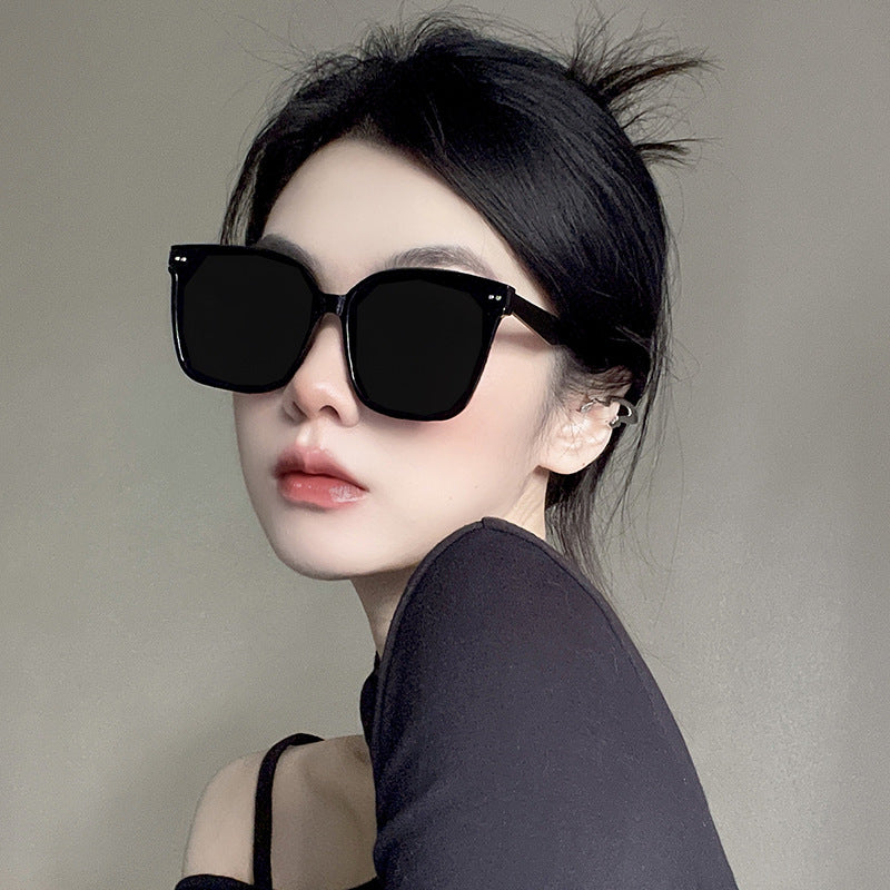 INSTOCK - New trendy anti-UV Internet celebrity sunglasses for