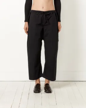 Lou Pant in Black