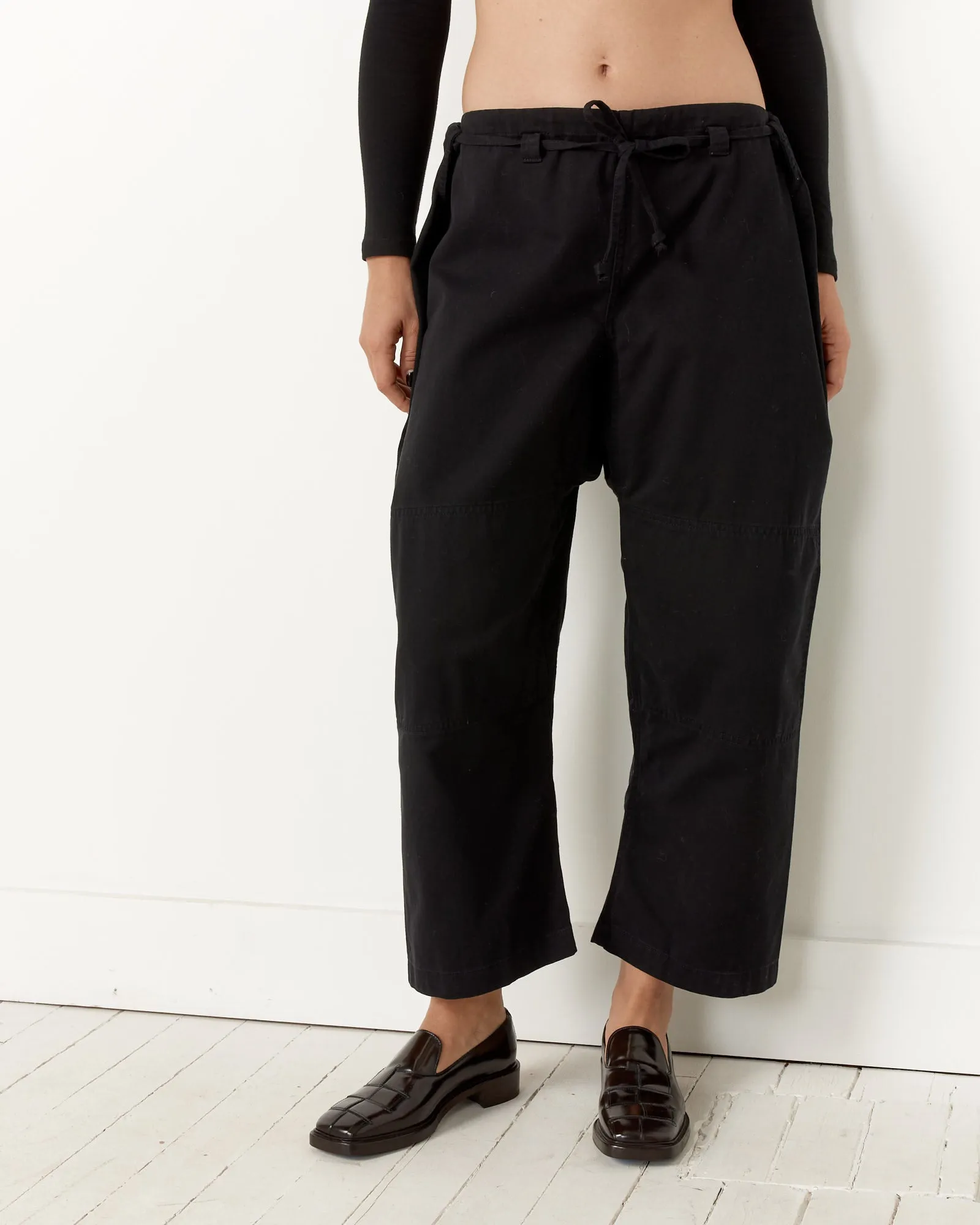 Lou Pant in Black