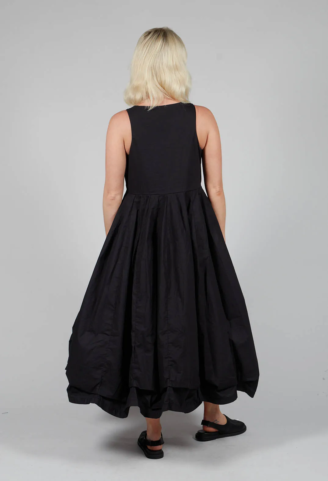 Ruffle Hem Dress in Black